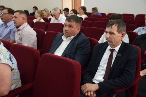 Состоялась очередная сессия советов Нурлатского муниципального района и города Нурлат