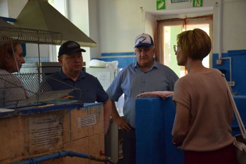 Глава Нурлатского района ознакомился с подготовкой детского лагеря «Заречный» к летнему сезону