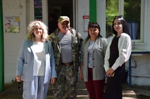 Глава Нурлатского района ознакомился с подготовкой детского лагеря «Заречный» к летнему сезону