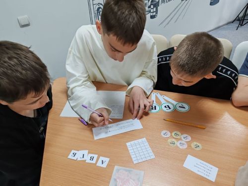 Юные детективы знаний: в Нурлатской библиотеке прошел интеллектуальный квест