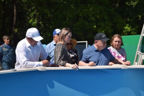 Глава Нурлатского района ознакомился с подготовкой детского лагеря «Заречный» к летнему сезону
