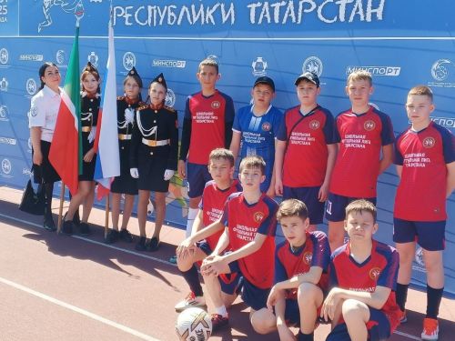 Юные футболисты Нурлата завершили сезон в Школьной лиге Республики