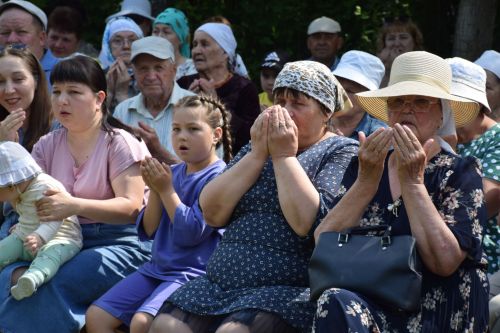 Первый День села в Нурлатском районе: Нариманово собрало земляков на душевный праздник