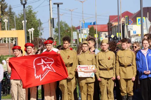 В Нурлате установили «Рекорд Победы»: участники отжались 29 220 раз в честь мирных дней