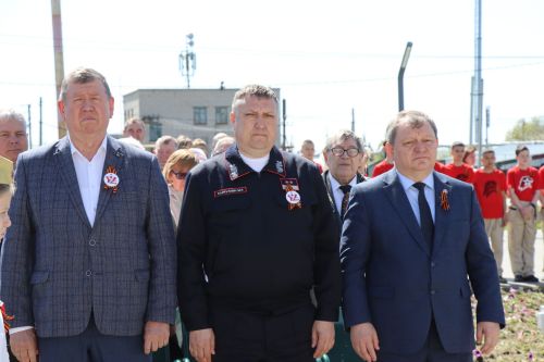 В Нурлате торжественно открыли Аллею Победы в честь героев-железнодорожников
