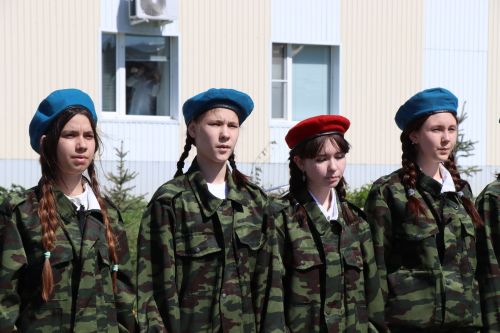 В Нурлате торжественно открыли Аллею Победы в честь героев-железнодорожников