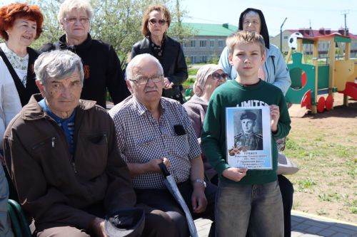 В Нурлате торжественно открыли Аллею Победы в честь героев-железнодорожников