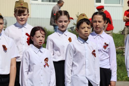 В Нурлате торжественно открыли Аллею Победы в честь героев-железнодорожников