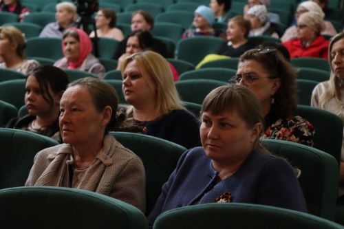 В Нурлате состоялся благотворительный фестиваль «Связь поколений» (+фоторепортаж)