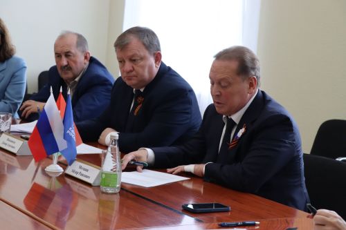 Депутат Госдумы Айдар Метшин провел личный прием граждан в Нурлате