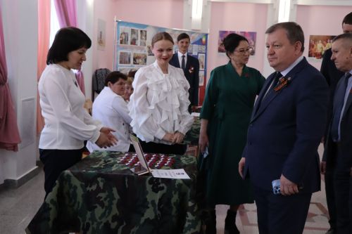 В Нурлате состоялся благотворительный фестиваль «Связь поколений» (+фоторепортаж)