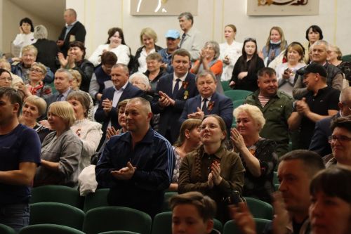 В Нурлате состоялся благотворительный фестиваль «Связь поколений» (+фоторепортаж)