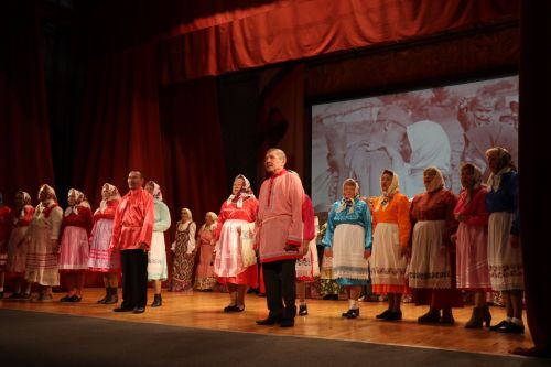 В Нурлате состоялся благотворительный фестиваль «Связь поколений» (+фоторепортаж)