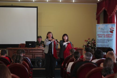 Для юных нурлатцев прошел Урок патриотизма от представителей «Клуба воинской славы»
