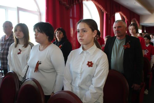 Для юных нурлатцев прошел Урок патриотизма от представителей «Клуба воинской славы»