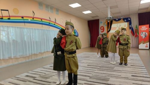 Образовательные учреждения Нурлатского района отметили 80-летие Победы