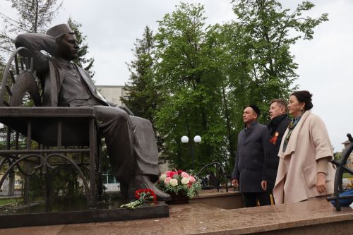 В Нурлатском районе почтили память основоположника татарского театра Габдуллы Кариева
