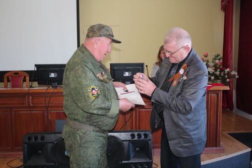 Для юных нурлатцев прошел Урок патриотизма от представителей «Клуба воинской славы»