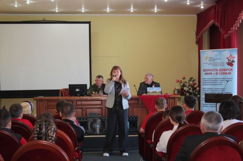 Для юных нурлатцев прошел Урок патриотизма от представителей «Клуба воинской славы»