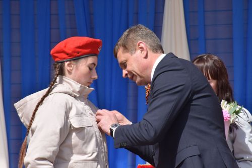 Юнармейцы Нурлата удостоились медалей за участие в Параде Победы