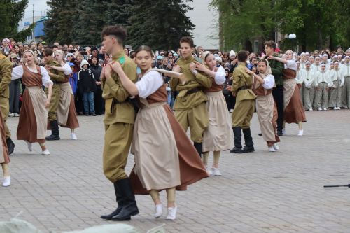 В Нурлате прошел парад Победы