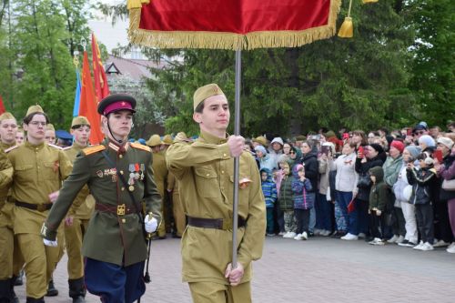 В Нурлате прошел парад Победы