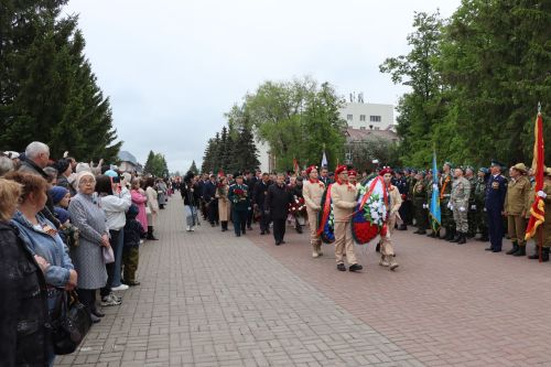 В Нурлате прошел парад Победы