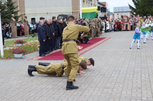 В Нурлате прошел парад Победы