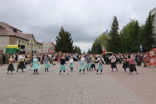 В Нурлате прошел парад Победы
