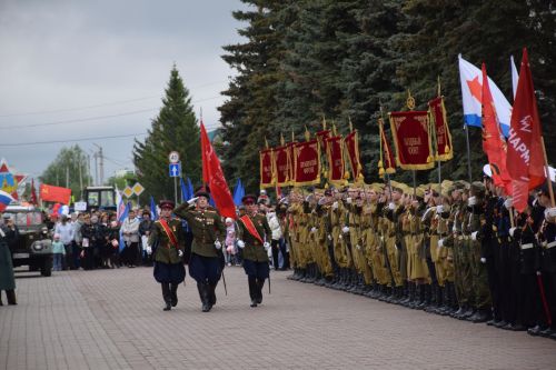 В Нурлате прошел парад Победы