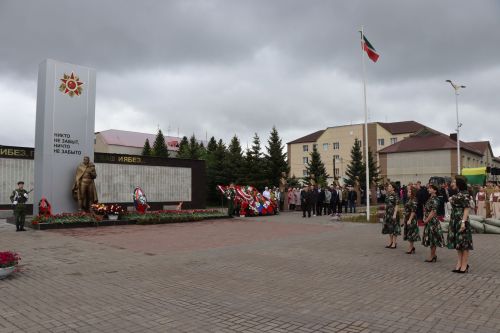 В Нурлате прошел парад Победы