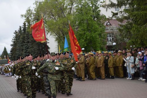 В Нурлате прошел парад Победы