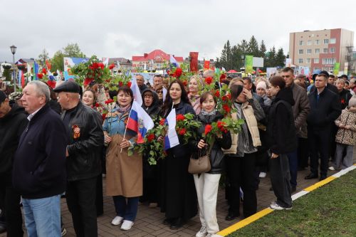 В Нурлате прошел парад Победы