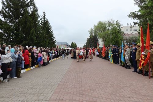 В Нурлате прошел парад Победы