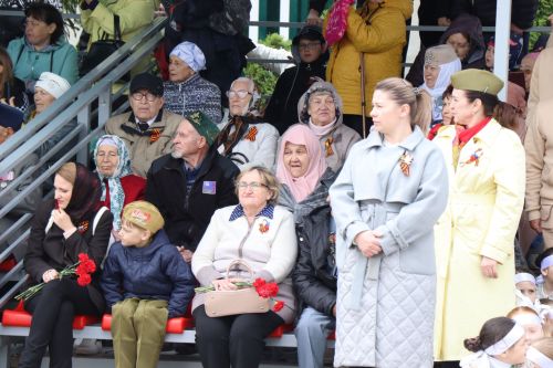 В Нурлате прошел парад Победы