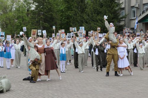 В Нурлате прошел парад Победы