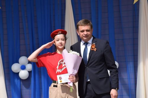 Юнармейцы Нурлата удостоились медалей за участие в Параде Победы