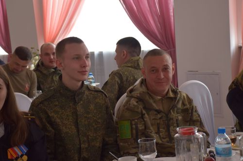 В Нурлате участники СВО стали почетными гостями праздничных мероприятий к 9 Мая