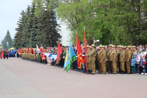 В Нурлате прошел парад Победы