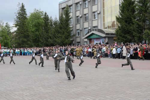В Нурлате прошел парад Победы