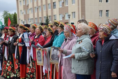 В День Победы нурлатцы присоединились к акции «Народный хор Победы»