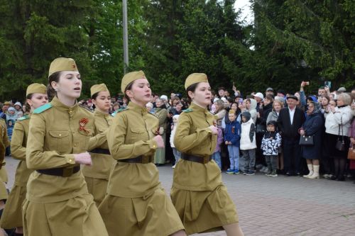 В Нурлате прошел парад Победы