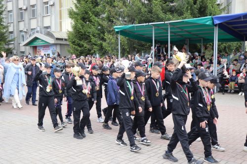 В Нурлате прошел парад Победы