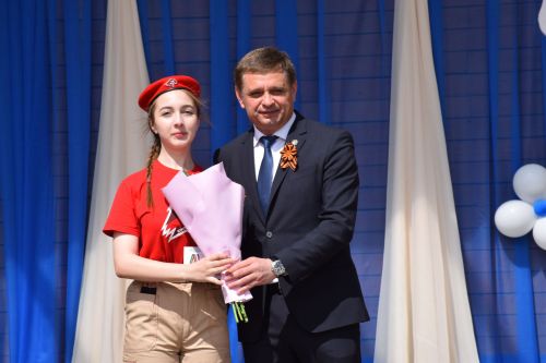 Юнармейцы Нурлата удостоились медалей за участие в Параде Победы
