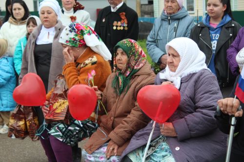 Большой праздник в маленьком поселке: в Старом Ауле почтили память героев Великой Отечественной войны