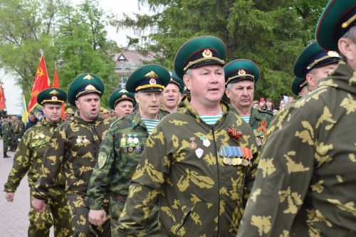 В Нурлате прошел парад Победы