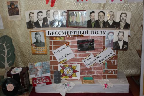 В День Победы Минталип Минеханов организовал праздничное чаепитие для жителей своего родного села Кривое Озеро