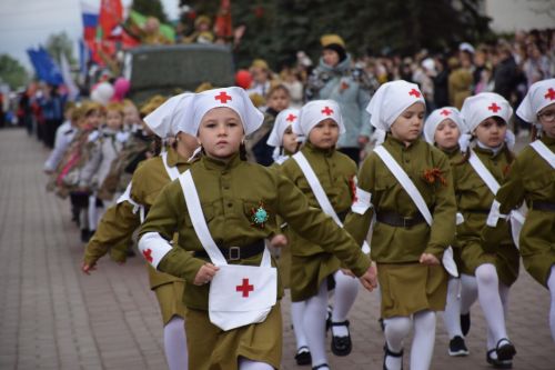 В Нурлате прошел парад Победы
