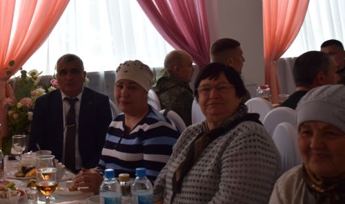В Нурлате участники СВО стали почетными гостями праздничных мероприятий к 9 Мая