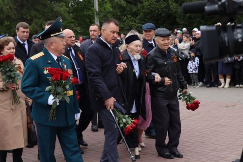 В Нурлате прошел парад Победы